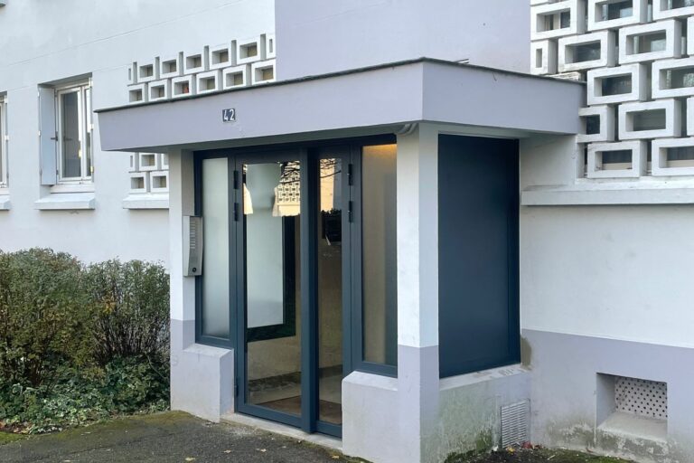Menuiserie sas entrée immeuble Nantes